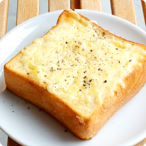 チーズクロワッサントースト